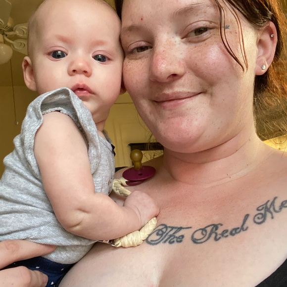 Meet your Posher, Rain (Not Your Mother’s Closet) - Picture 13 of 14